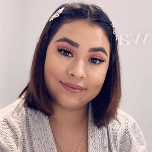 Meet your Posher, Alondra